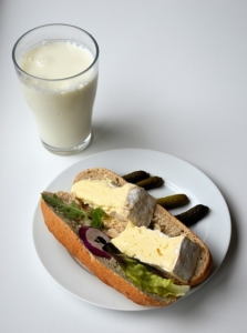 Food allergy, food intolerance or healthy meal?